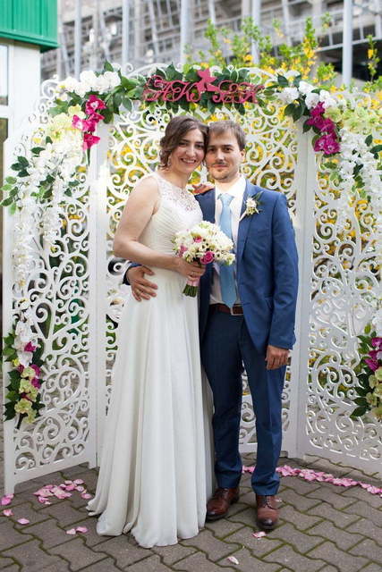 Классика, Весенняя / Летняя в Выездная регистрация, Ресторан / Банкетный зал от Студия свадеб Дуэт 19