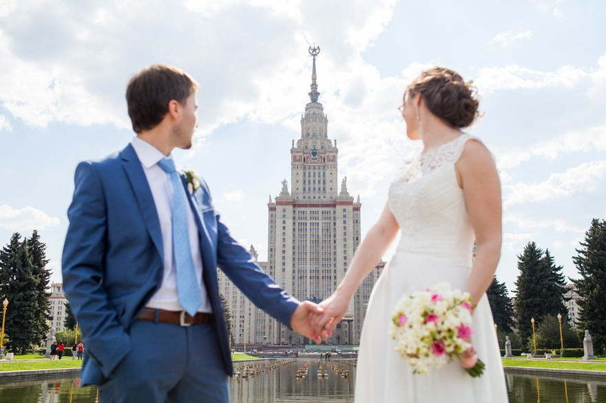 Классика, Весенняя / Летняя в Выездная регистрация, Ресторан / Банкетный зал от Студия свадеб Дуэт 25