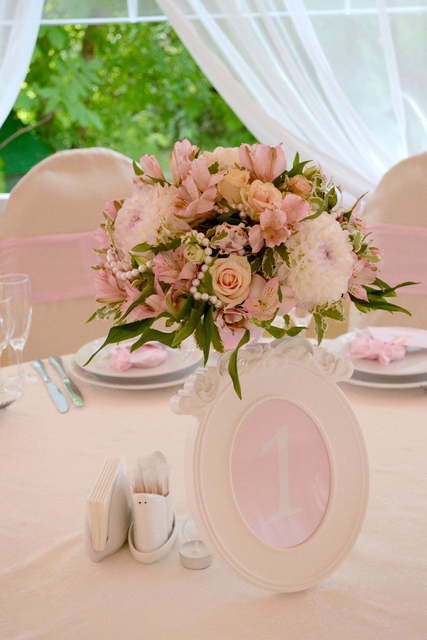 Классика в Ресторан / Банкетный зал от Студия декора и флористики DreamFlowers 2