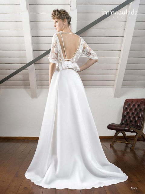 Свадебное платье Inmaculada Garcia (Арт. Ayami). Силуэт А-силуэт. Цвет Айвори / Капучино, Белый / Молочный. Вид 2