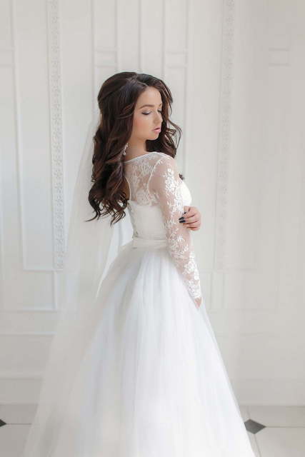 Свадебное платье Модель 030. Силуэт А-силуэт. Цвет Белый / Молочный. Вид 2