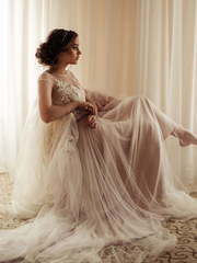 Свадебное платье Бохо. Силуэт А-силуэт. Цвет оттенки Розового. Вид 1