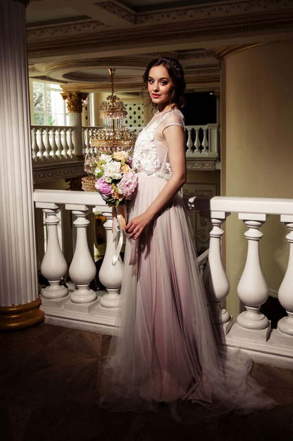 Свадебное платье Бохо. Силуэт А-силуэт. Цвет оттенки Розового. Вид 2