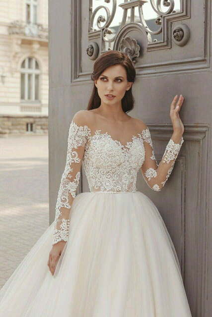 Свадебное платье Cindy. Силуэт Пышное. Цвет Белый / Молочный. Вид 2