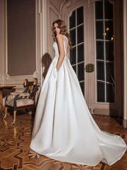 Свадебное платье Martin. Силуэт А-силуэт. Цвет Белый / Молочный. Вид 2