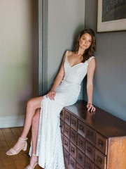 Прямое свадебное платье в стиле ар-деко 7764. Силуэт Прямое. Цвет Белый / Молочный. Вид 1