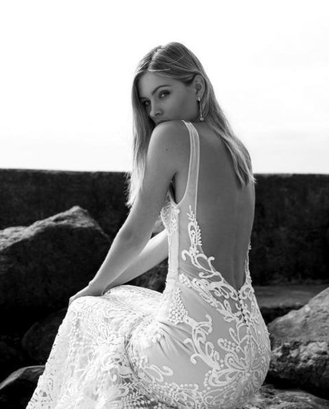 Свадебное платье русалка в наличии в москве 7341. Силуэт Рыбка. Цвет Белый / Молочный. Вид 3