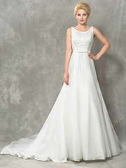 Строгое свадебное платье А-ситуэта Gerbera. Силуэт А-силуэт. Цвет Белый / Молочный. Вид 1