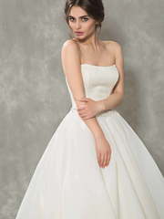 Пышное свадебное платье с атласным корсетом Floxia. Силуэт Пышное. Цвет Белый / Молочный. Вид 2