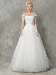 Нежное свадебное платье с кружевом Achillia. Силуэт Пышное. Цвет Белый / Молочный. Вид 1