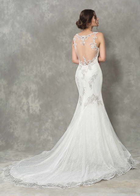 Платье рыбка с декоративной спинкой Scilla. Силуэт Рыбка. Цвет Белый / Молочный. Вид 2