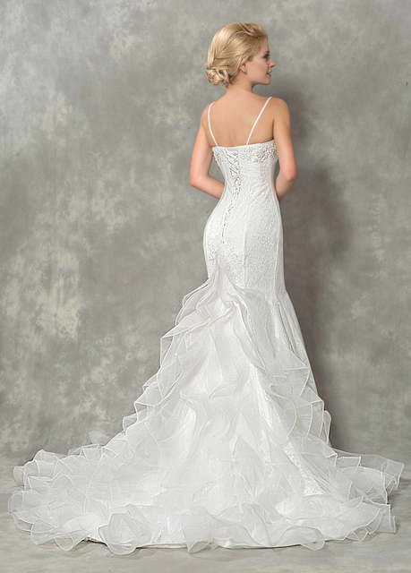 Свадебное платье рыбка Carmen. Силуэт Рыбка. Цвет Белый / Молочный. Вид 2