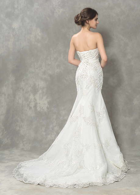 Свадебное платье рыбка расшитое бисером Muscari. Силуэт Рыбка. Цвет Белый / Молочный. Вид 2