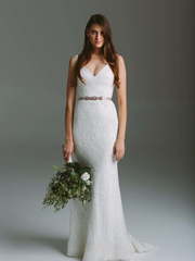 Мягкое свадебное платье из кружева по фигуре 1496. Силуэт Прямое. Цвет Белый / Молочный. Вид 1