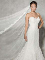 Прямое кружевное свадебное платье в Москве 7896. Силуэт Прямое. Цвет Белый / Молочный. Вид 1