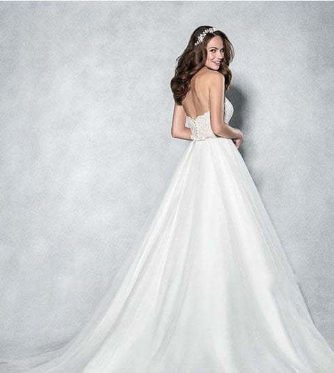 Пышное свадебное платье с блестящим корсетом сердечком 7318. Силуэт Пышное. Цвет Белый / Молочный. Вид 3