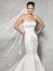 Атласное свадебное платье по фигуре рыбка 8963. Силуэт Рыбка. Цвет Белый / Молочный. Вид 1