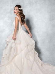 Свадебное розовое платье с волнами необычное 7854. Силуэт Пышное. Цвет оттенки Розового. Вид 2