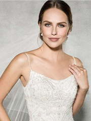 Кружевное платье рыбка на тонких лямках 7090. Силуэт Рыбка. Цвет Белый / Молочный. Вид 2