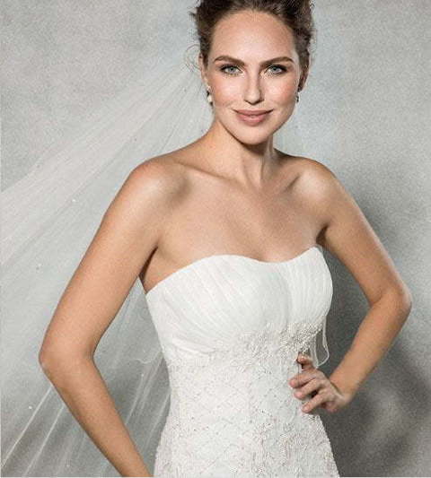 Свадебное платье с цельной юбкой А-силуэт 7031. Силуэт А-силуэт. Цвет Белый / Молочный. Вид 2