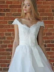 Пышное свадебное платье Salvia. Силуэт Пышное. Цвет Белый / Молочный. Вид 1