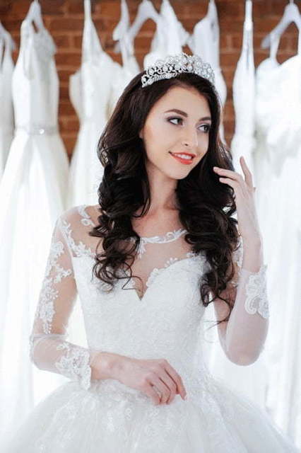 Супер пышное свадебное платье с рукавом Lori. Силуэт Пышное. Цвет Белый / Молочный. Вид 2