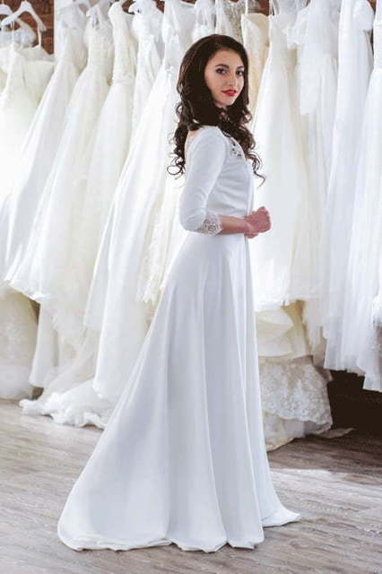 Свадебное платье без декора с красивой спинкой Janna. Силуэт А-силуэт. Цвет Белый / Молочный. Вид 3