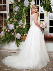 Свадебное платье в греческом стиле из фатина 5556. Силуэт А-силуэт. Цвет Белый / Молочный. Вид 2