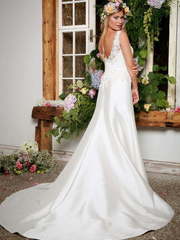 Свадебное платье микадо прямое 7643. Силуэт Прямое. Цвет Белый / Молочный. Вид 2