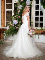 Свадебное платье с рукавами рукавчиками 8795. Силуэт Пышное. Цвет Белый / Молочный. Вид 2