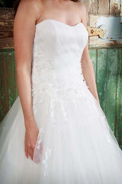 Пышное свадебное платье принцессы 5644. Силуэт Пышное. Цвет Белый / Молочный. Вид 2