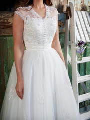 Короткое свадебное платье с юбкой пачкой 7877. Силуэт Пышное. Цвет Белый / Молочный. Вид 1