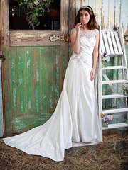 Атласное свадебное платье ампир 4545. Силуэт А-силуэт. Цвет Белый / Молочный. Вид 1