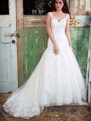 Свадебное платье пышное от бедра айвори 7745. Силуэт Пышное. Цвет Белый / Молочный. Вид 1