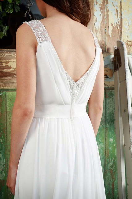 Греческое свадебное платье с высокой талией 5654. Силуэт Греческий. Цвет Белый / Молочный. Вид 2