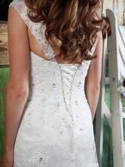 Свадебное платье годе с кружевом и камнями 8733. Силуэт Рыбка. Цвет Белый / Молочный. Вид 2