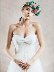 Легкое фатиновое платье с бюстье 8790. Силуэт А-силуэт. Цвет Белый / Молочный. Вид 2