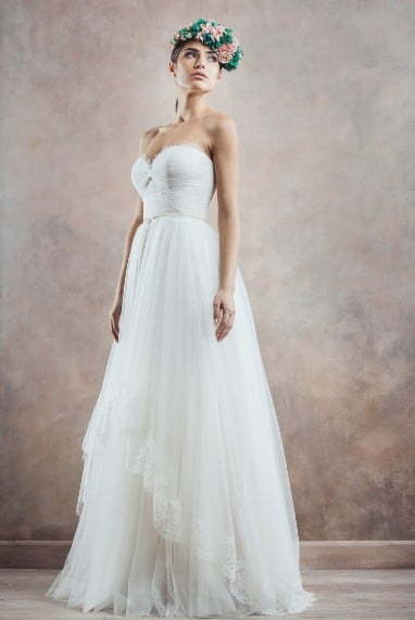 Свадебное платье в стиле прованс с летящим рукавом 5434. Силуэт А-силуэт. Цвет Белый / Молочный. Вид 1