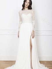 Свадебное платье с разрезом и длинным рукавом 3378. Силуэт А-силуэт. Цвет Белый / Молочный. Вид 1