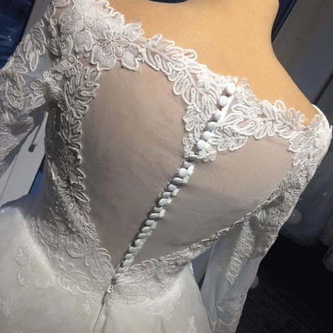 Королевское свадебное платье с большим шлейфом Safisa. Силуэт Прямое. Цвет Белый / Молочный. Вид 3