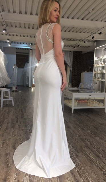 Обтягивающее тонкое свадебное платье Evnin2. Силуэт Прямое. Цвет Белый / Молочный. Вид 2