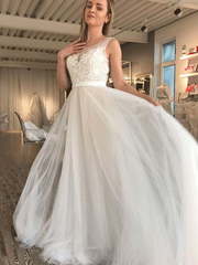 Легкое свадебное платье на нюдовой основе Marulla. Силуэт А-силуэт. Цвет Белый / Молочный, Айвори / Капучино. Вид 2