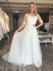 Легкое свадебное платье шампань с американским кружевом Pettunia. Силуэт А-силуэт. Цвет Айвори / Капучино. Вид 1