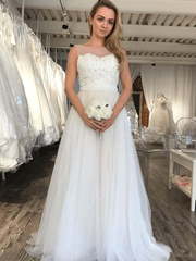 Легкое летнее свадебное платье нюд Victoria. Силуэт А-силуэт. Цвет Белый / Молочный, Айвори / Капучино. Вид 2