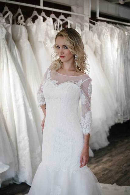 Кружевное платье русалка рыбка с рукавом 3/4 Balerina. Силуэт Рыбка. Цвет Белый / Молочный. Вид 2