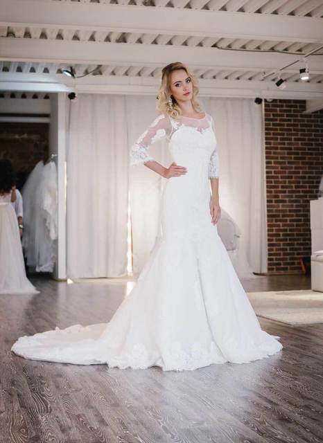 Кружевное платье русалка рыбка с рукавом 3/4 Balerina. Силуэт Рыбка. Цвет Белый / Молочный. Вид 5