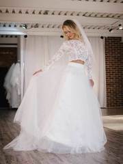 Комплект из фатиновой юбки и топа. Силуэт А-силуэт. Цвет Белый / Молочный. Вид 2