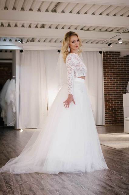 Комплект из фатиновой юбки и топа. Силуэт А-силуэт. Цвет Белый / Молочный. Вид 6