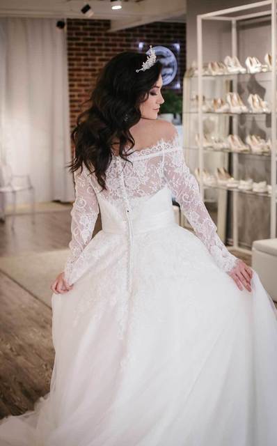 Кружевное свадебное платье с длинным рукавом Nimfa. Силуэт Пышное. Цвет Белый / Молочный. Вид 4