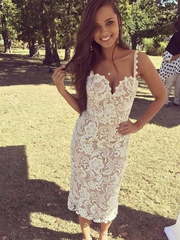 Короткое свадебное платье футляр из кружева Lady Lace. Силуэт Прямое. Цвет Белый / Молочный. Вид 1